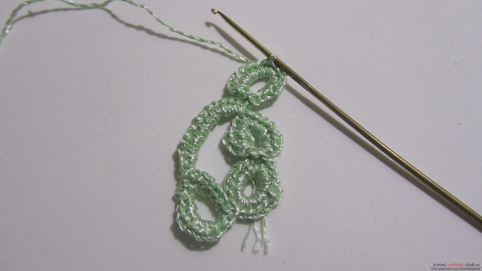 This master class will tell you how to create a crocheted knitted braid in the technique of ribbon lace. Photo number 17