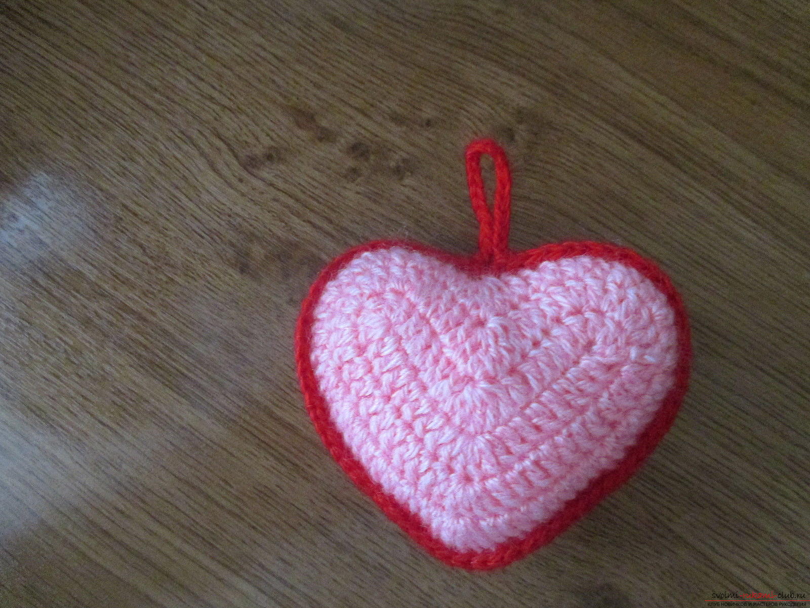 Deze masterclass leert je hoe je je eigen valentines kunt maken - een cadeau voor 14 februari. Foto №1