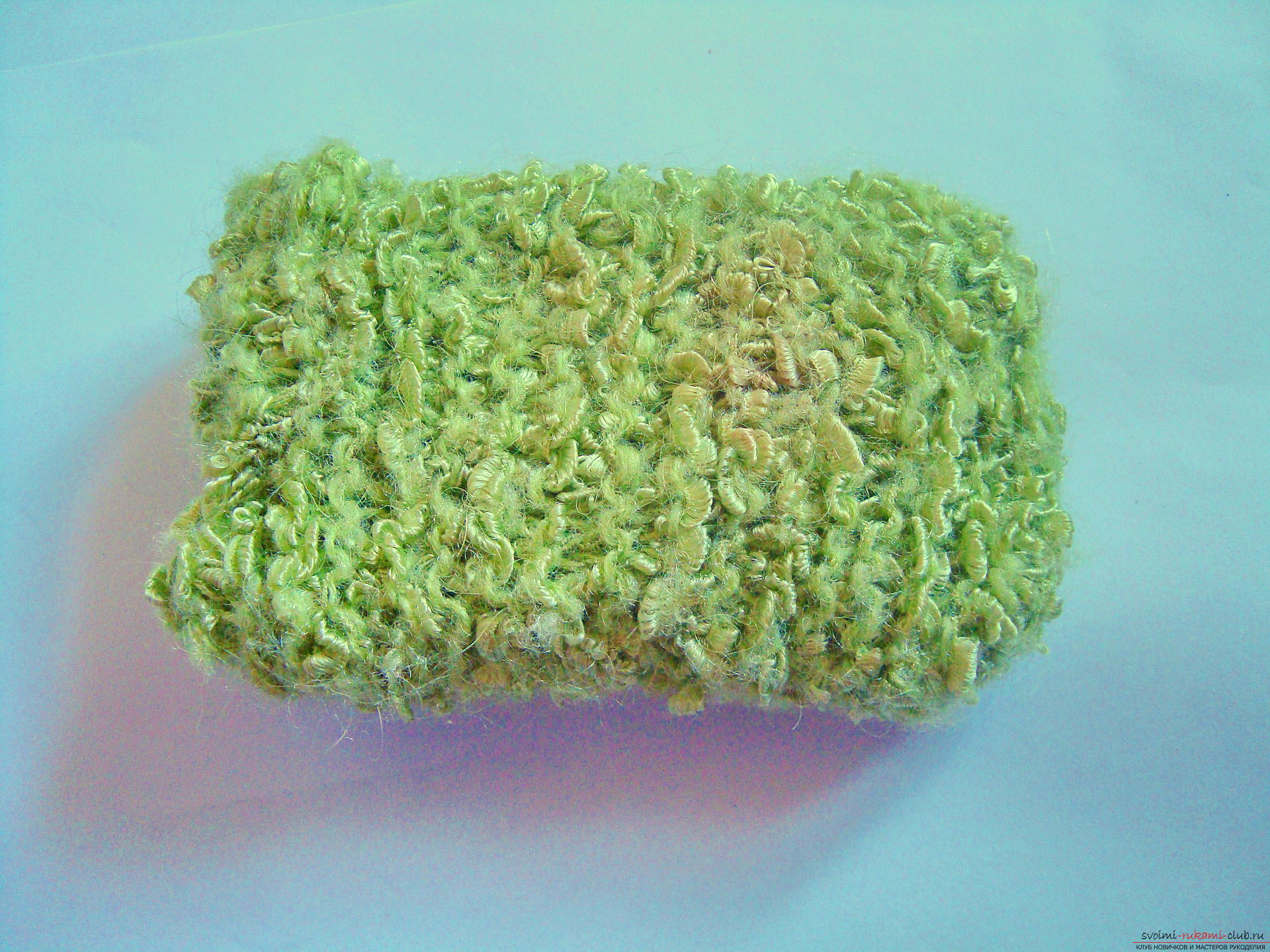 Step-by-step instruction with photos on the knitting of a cover for a mobile phone. Photo №5