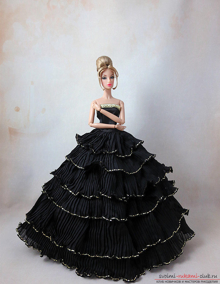 A pattern of an elegant black and white dress with a doll hat with your own hands. Photo №5