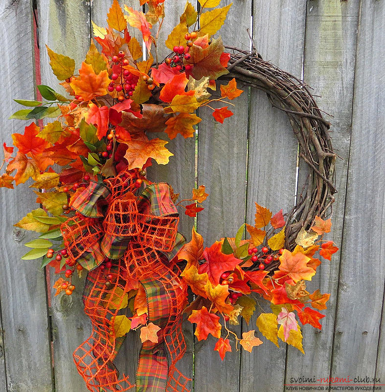 Making autumn wreaths from leaves .. Photo # 2