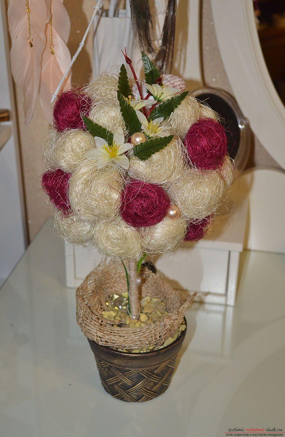 Topiary of sisal with beads. Photo №1