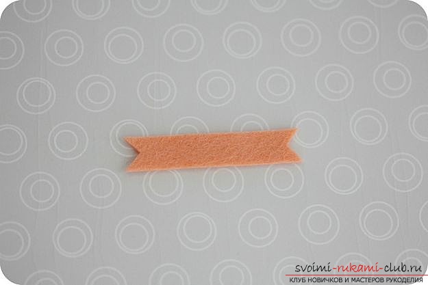 Picture how to sew bookmarks from felt. Picture №3