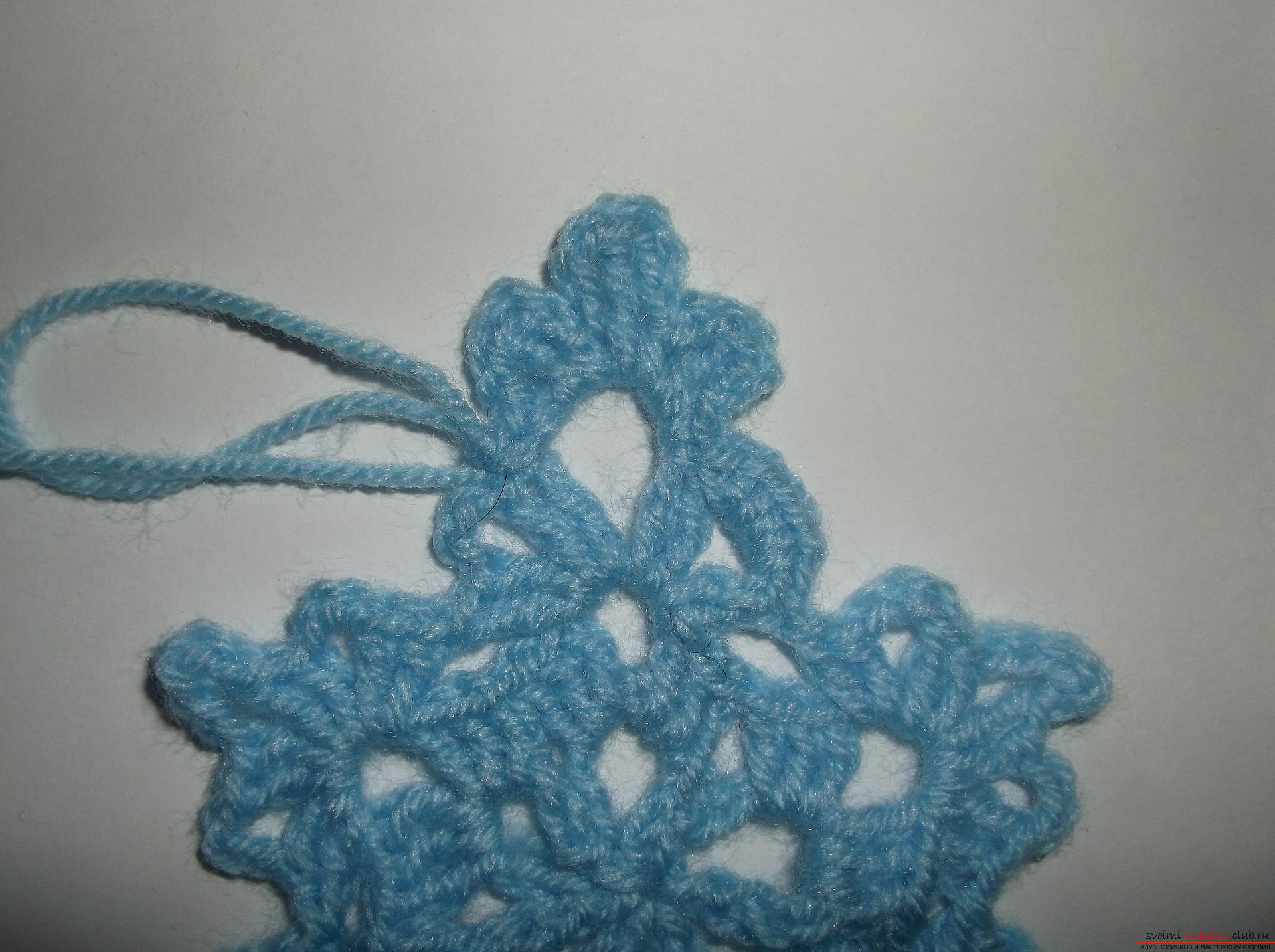 Photo to a lesson on crocheting snowflakes and napkins. Photo №8