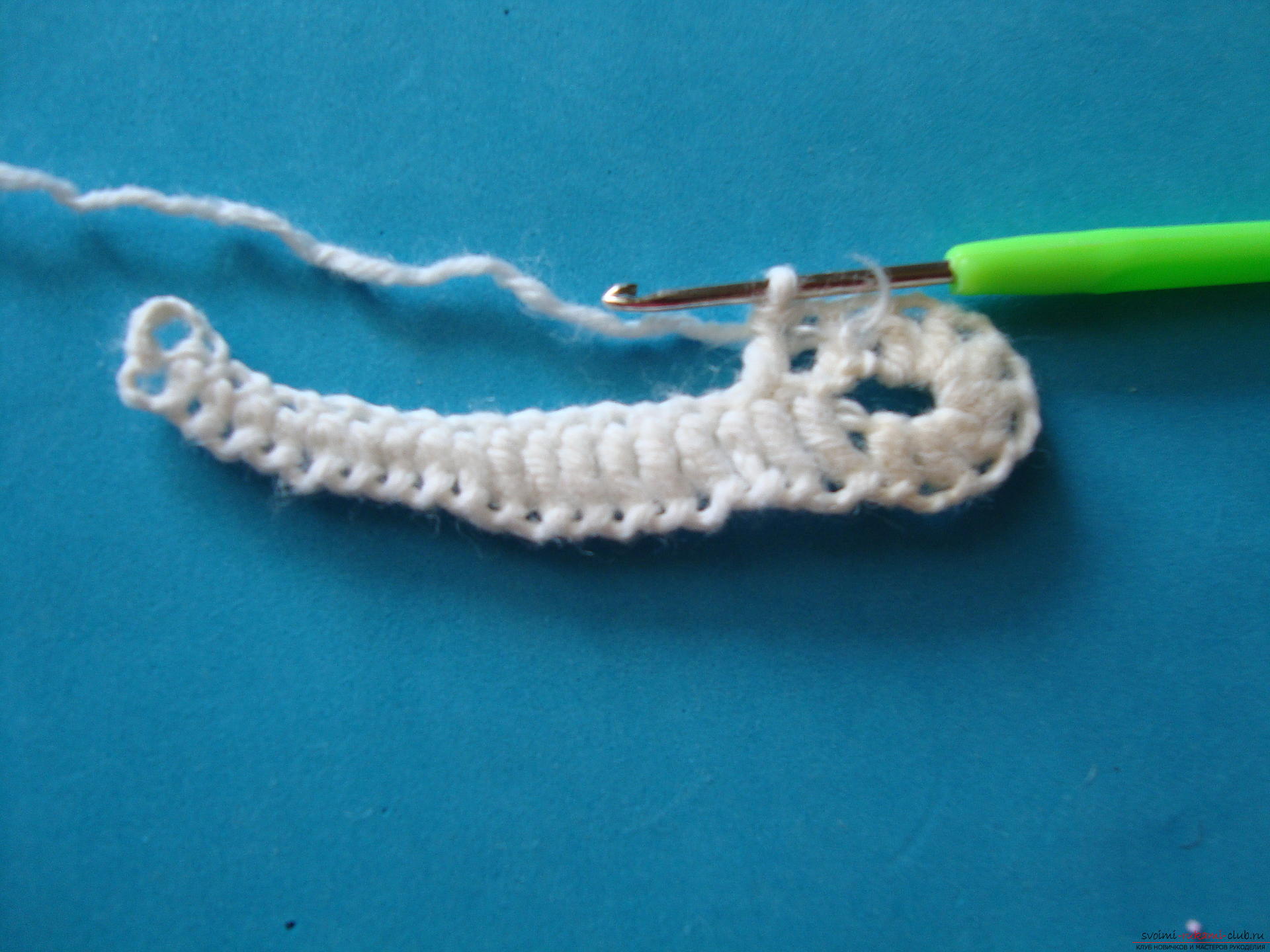 Step-by-step instruction on crocheting sneakers for a boy. Photo №6