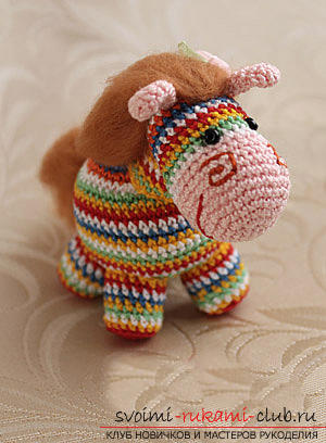 A lesson on knitting an amigurumi crochet with description and photo. Photo №13