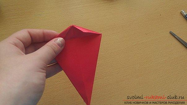 Този детайлен майсторски клас съдържа схема на оригами-дракон, направена от хартия, която можете да направите сами. Снимка # 19