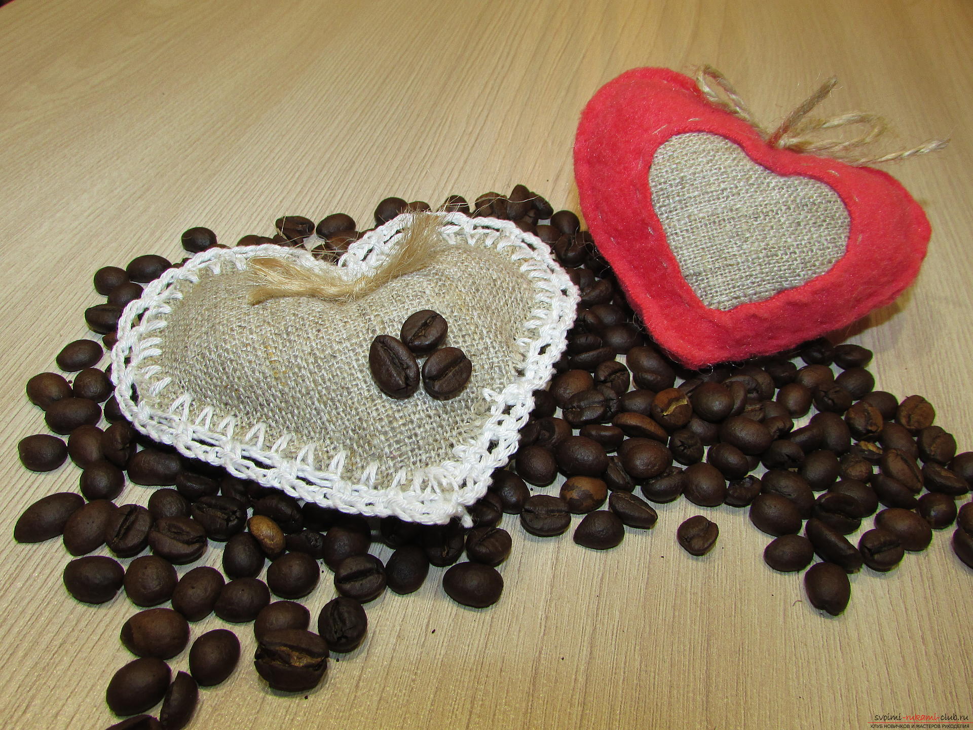 This master class will teach you how to make an artifact of coffee beans - an aromatic pillow. Photo # 12