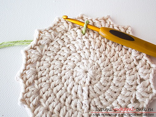 We knit a beautiful napkin. Photo №8