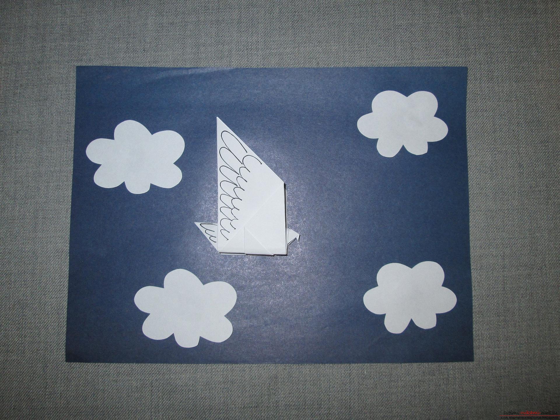 This detailed workshop of origami for children of 8 years will teach how to make origami-pigeons from paper .. Photo # 10
