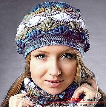 Two lessons on knitting beautiful berets with crochet for beginner needlewomen with photo and description. Picture №3