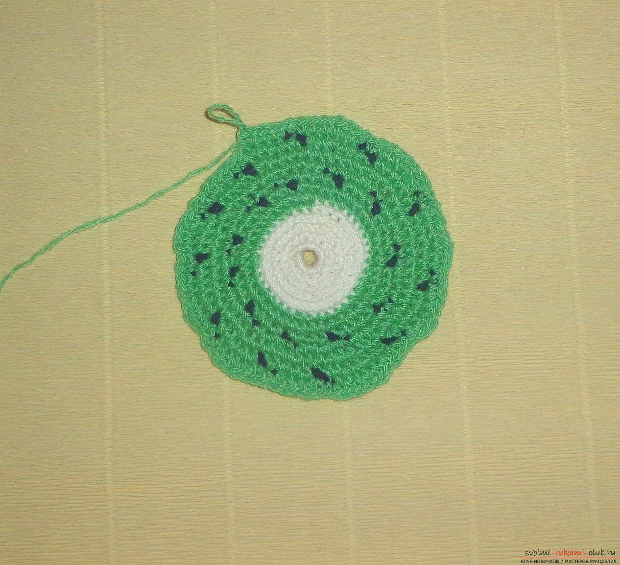 Crochet crochet lesson for hot Kiwi with a description of steps and photos. Photo №4