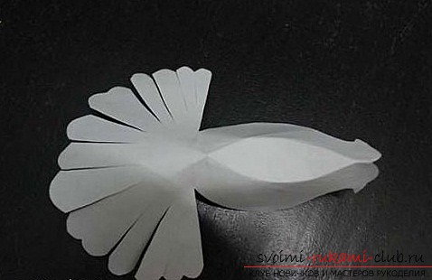 White doves made of paper. Photo №6