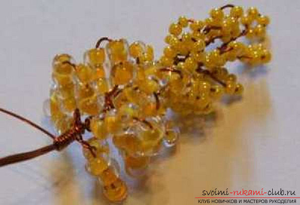 Acacia made from beads. Photo №7