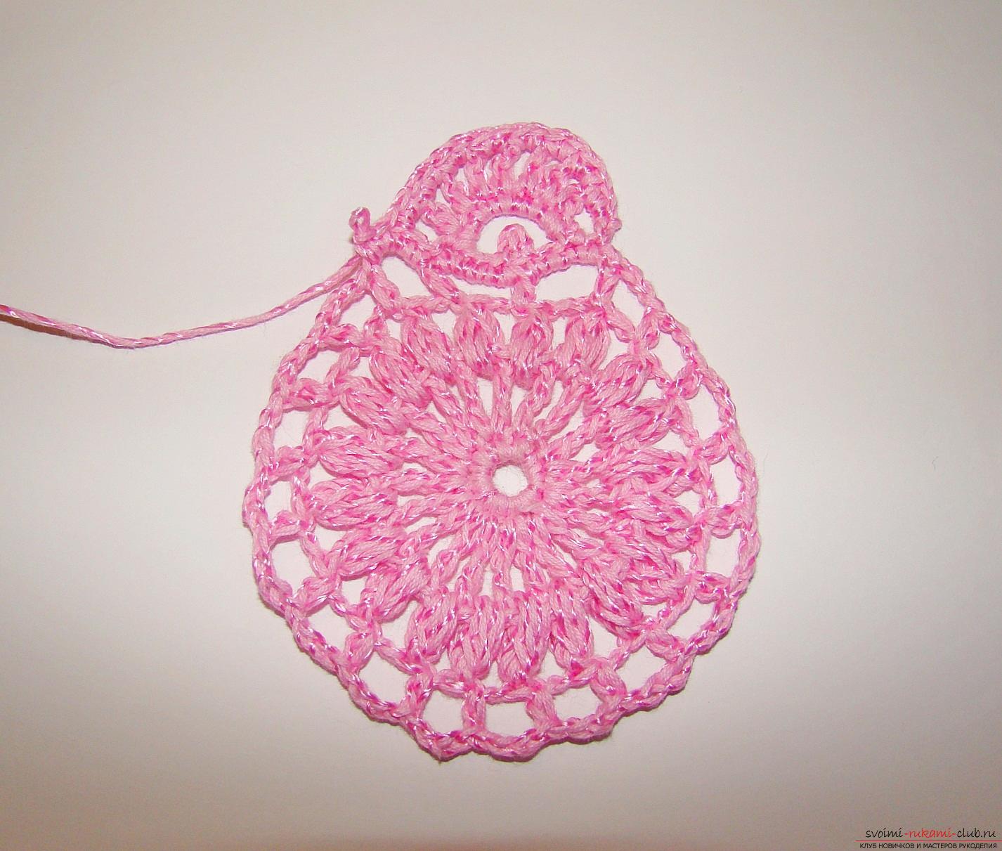 A master class of knitting with a diagram and a photo will teach you how to crochet an openwork flower with a crochet. Picture №10