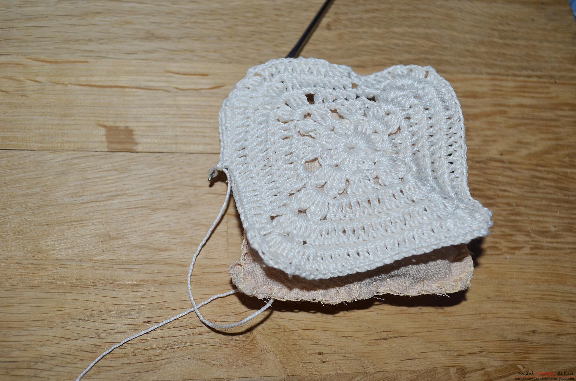 A crocheting lesson for the original cushion-needle bed with step-by-step recommendations and photos. Photo number 15