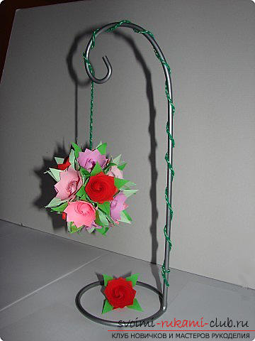 Creation of an acute rose in quilling technique. Photo №1