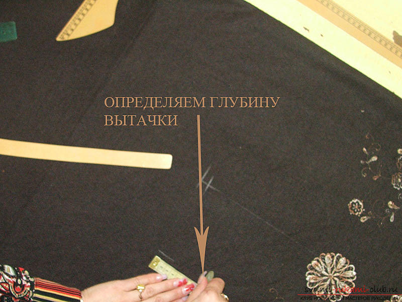 Having mastered the sewing by your own hands of a straight lined skirt, you can easily sew other models. Photo №13