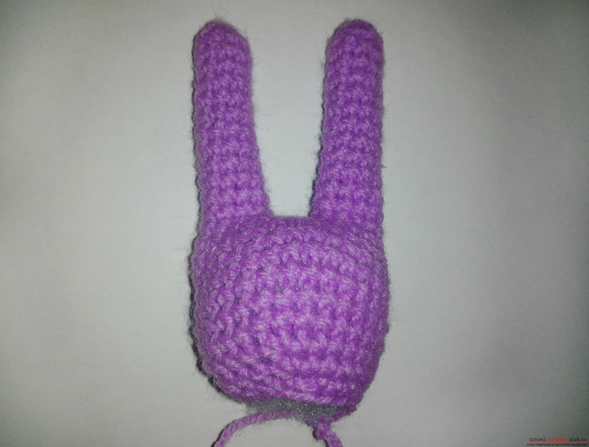 The master class will teach how to crochet a bunny that looks like a knitted hare Tanya Orobets. Picture №3