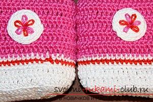 Free crochet knitting patterns for crochets, description of knitting striped pinets, pinets of sneakers and pinets 