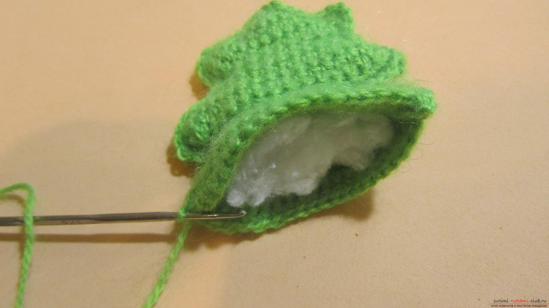 A master class with a photo and description will hold crochet lessons for a small Christmas tree. Photo Number 21