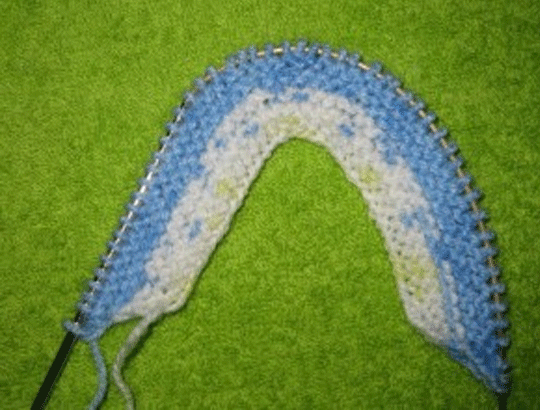 Beautiful booties for knitting with two spokes. Picture №3