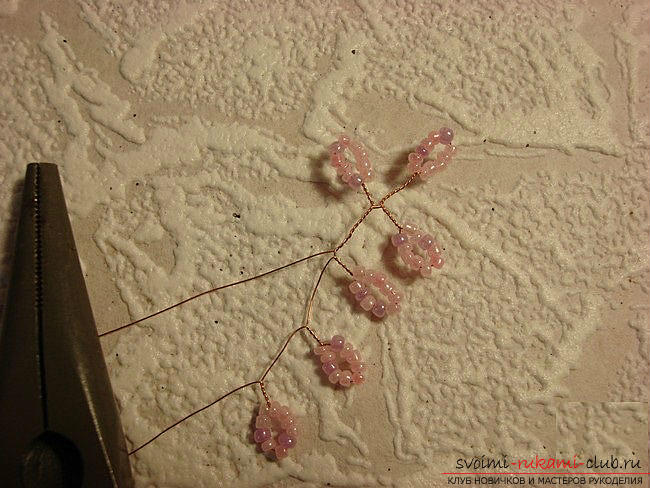 How to weave sakura from beads, detailed master classes with step-by-step photos and description .. Photo # 10