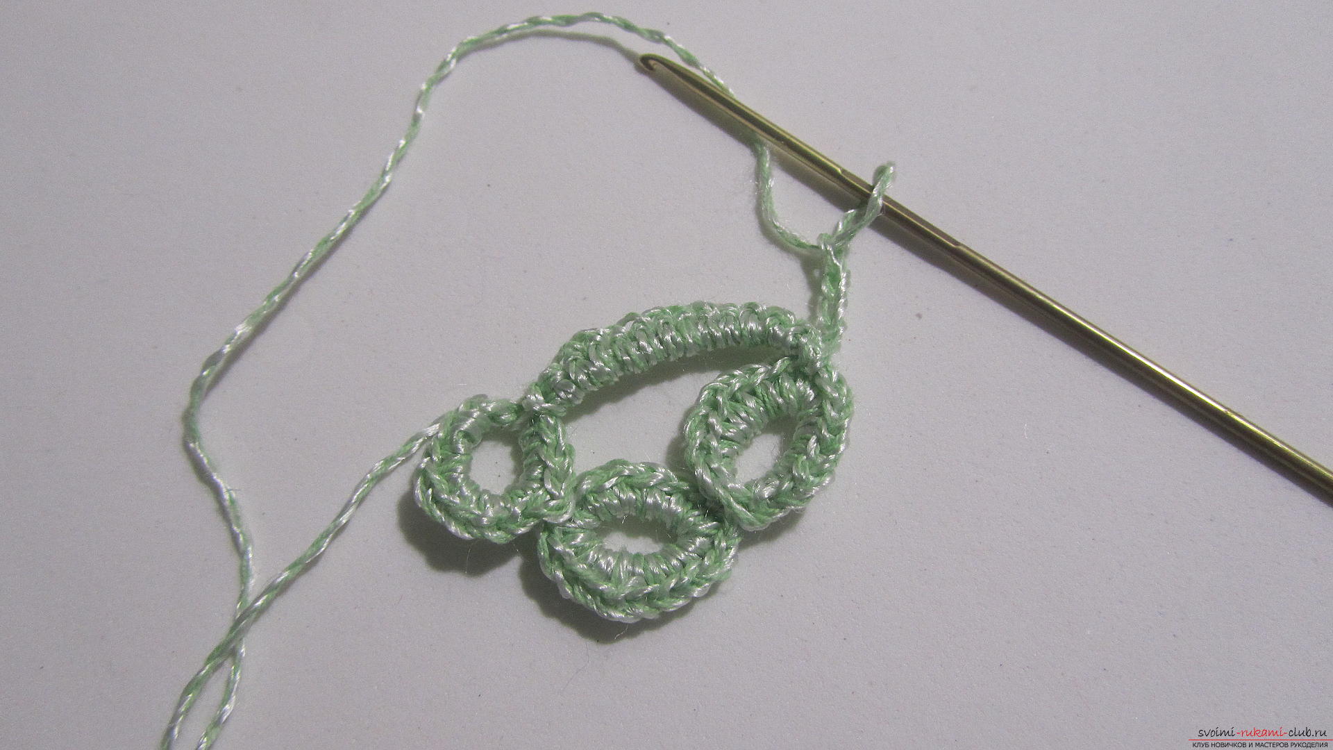 This master class will tell you how to create a crocheted knitted braid in the technique of ribbon lace. Photo Number 14