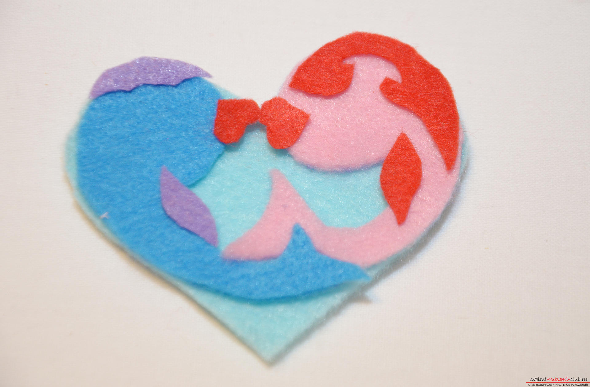 This master class will teach how to sew the original valentines on February 14 - fish from felt .. Photo # 4