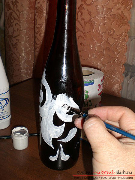 Simple decoupage bottles with toilet paper. Photo # 2