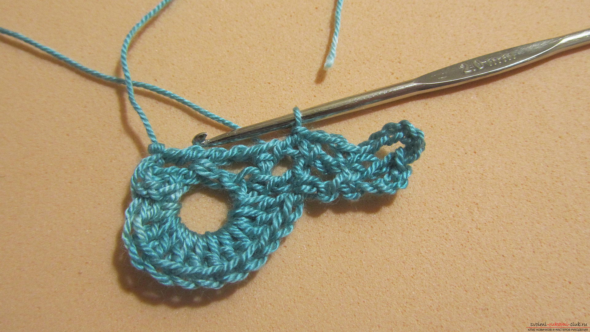The master class will tell you in detail about crochet work on an openwork scarf. Photo number 16