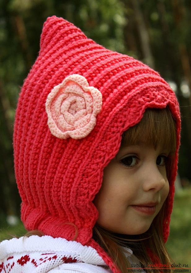 stylish knitted hat for a child. Photo # 2
