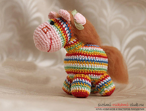A lesson on knitting an amigurumi crochet with description and photo. Photo Number 18