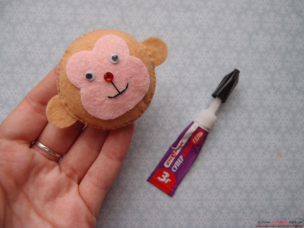 This master class will teach you how to make a toy out of felt - a monkey .. Photo # 10