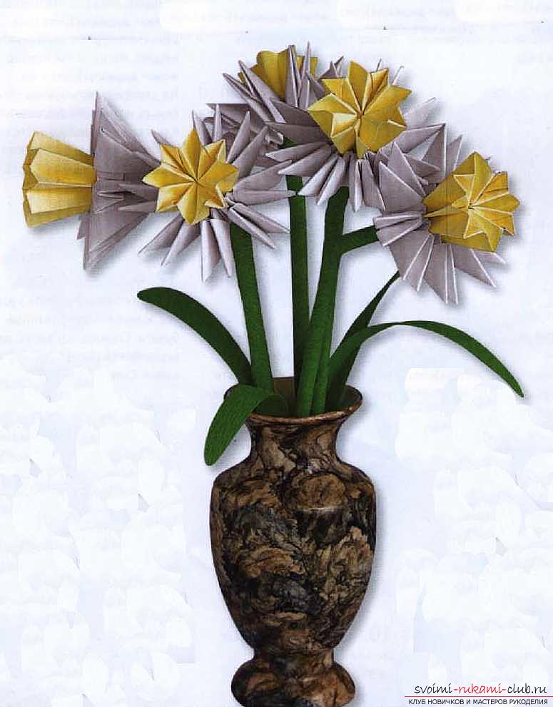 Модульне орігамі квітка - букет нарцисів. фото №5