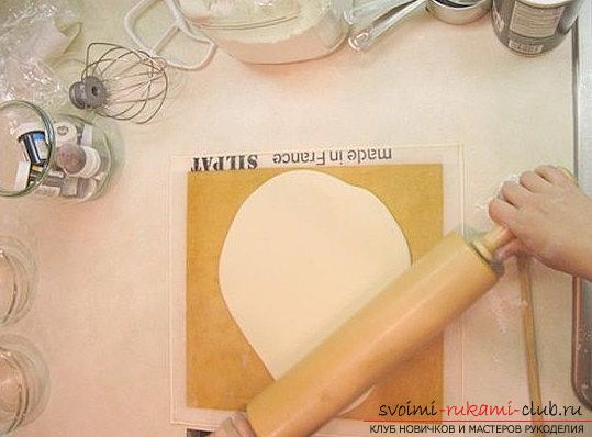 Salted dough as a material for New Year's toys - crafts and a master class. Picture №3