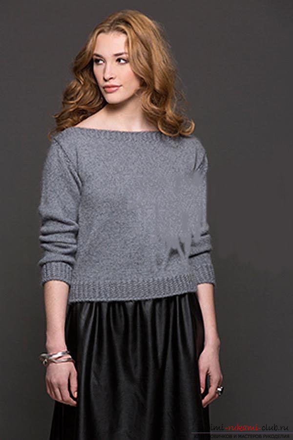 Comfortable model knitted sweaters for autumn. Photo №1