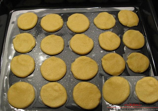 How to cook New Year cookies, step-by-step photos of cooking cookies according to recipes of Europe. Photo number 20