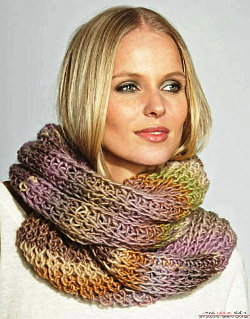 knitted knitting needles with a delicate openwork scarf-yoke. Photo №4