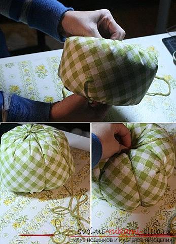 Festive decorations with their own hands, tips and advice on making pumpkin from cloth .. Photo # 5
