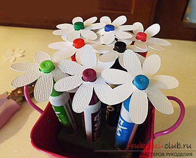 How to make an original gift with your own hands for a teacher on September 1 .. Photo №17