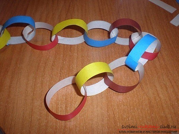 Paper garlands by hand. Photo # 2