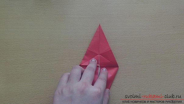 Този подробен майсторски клас съдържа схема на оригами-дракон, направена от хартия, която можете да направите сами. Снимка # 20