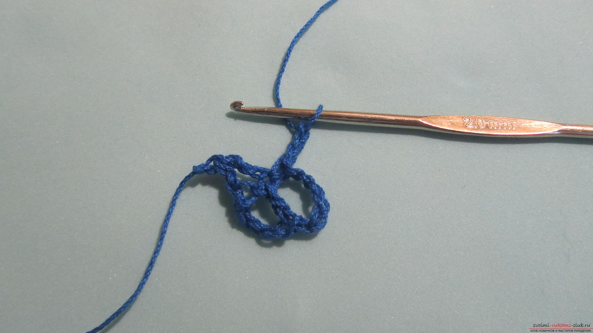 This detailed master class with a diagram and a description will teach you how to create a crocheted brooch. Photo №7