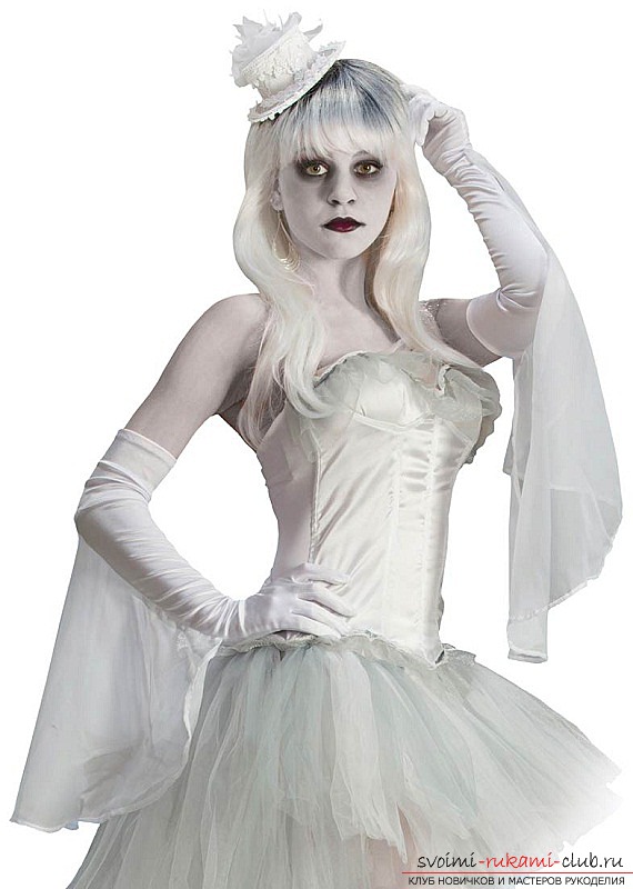 Beautiful and scary: TOP-5 costumes for Halloween !. Picture №3
