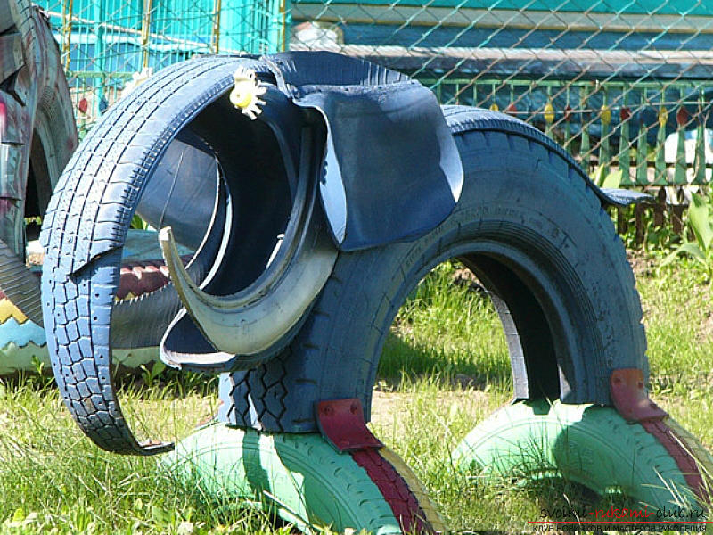 Crafts for a dacha with their own hands, handmade crafts, crafts for a playground, animals from tires, useful things for the house, made of tires .. Photo # 11