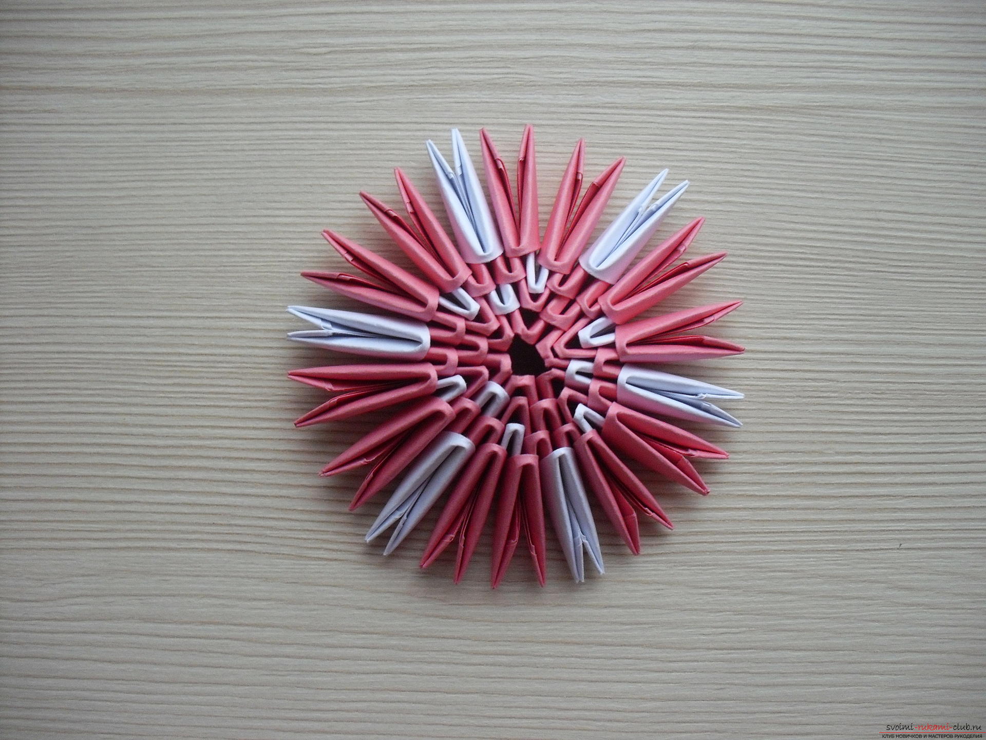 This master class will teach how to make a modular origami - a fly agaric mushroom .. Photo # 7