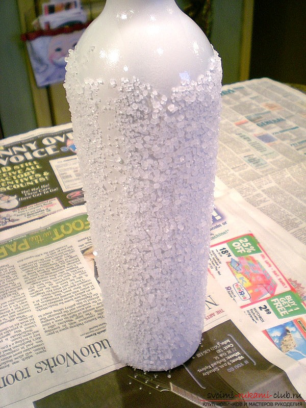 een vaas met uw eigen handen gemaakt van verschillende materialen. Fotonummer 21