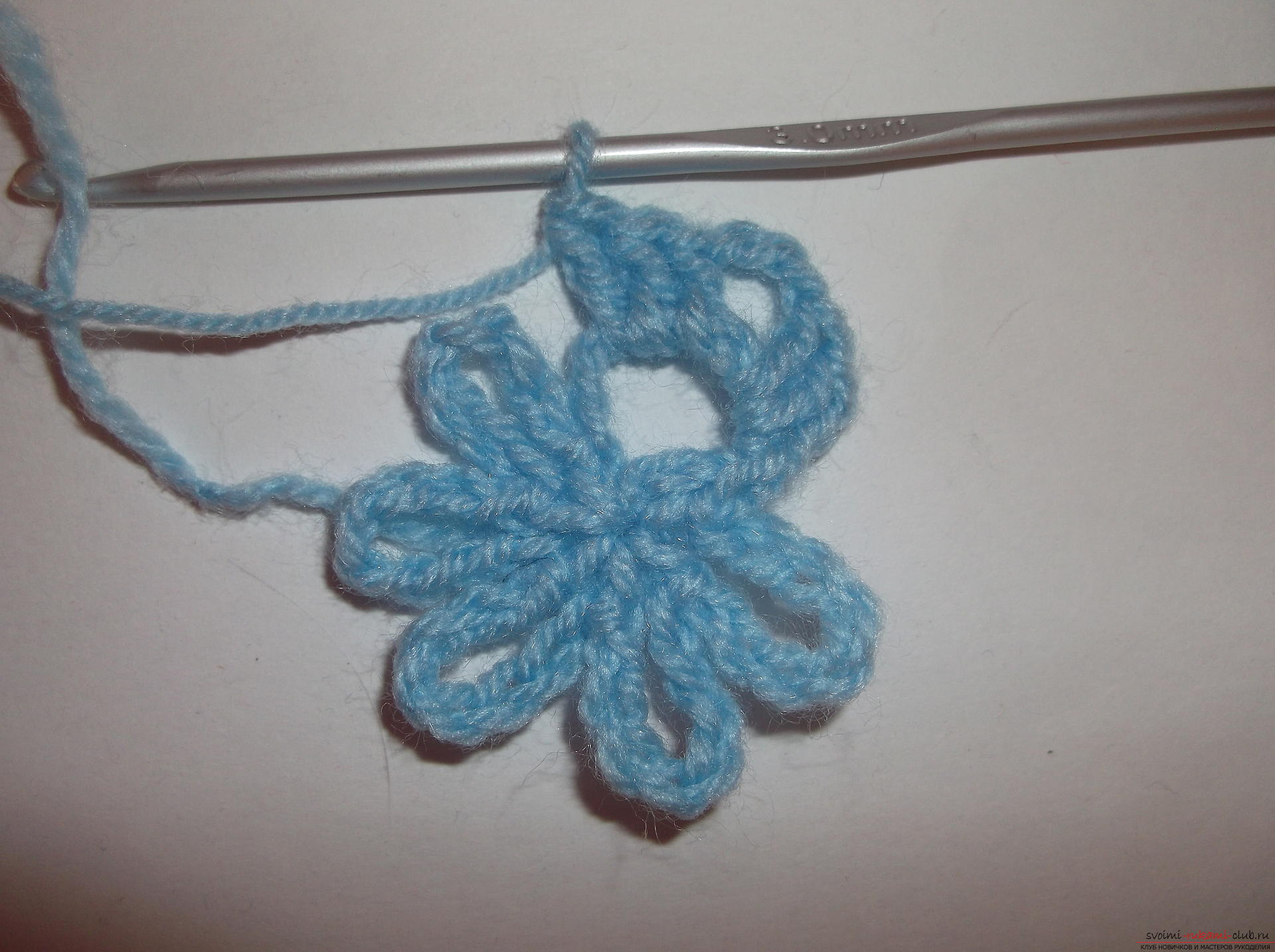 Photo to a lesson on crocheting snowflakes and napkins. Photo # 2