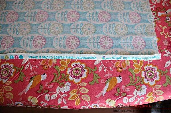 A simple variant of sewing a dress-pillow case for a girl. Photo №5